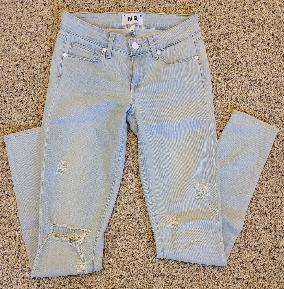 Paige Jeans  Style:Verdugo Ultra skinny Ripped